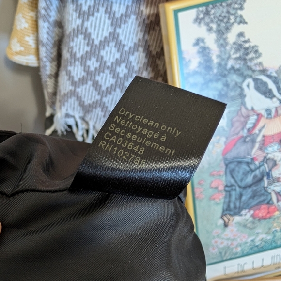 2/$20 Sandra Angelozzi Classic Black Pencil Skirt Size 6 - Picture 9 of 9